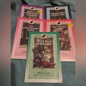 Molehole Mysteries Barbara Davoll - 5 Titles - Readers 7-12